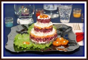 Salat Seledka pod shuboy. Mini tortik 1
