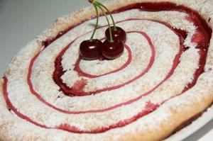 Koltsevoy pirog s vishney 1