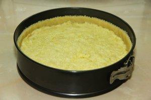 Limonnyy pirog s karamelizovannymi dolkami limona. master-klass 6