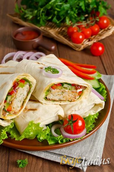 Buterbrody Shaurma s kebabom 3