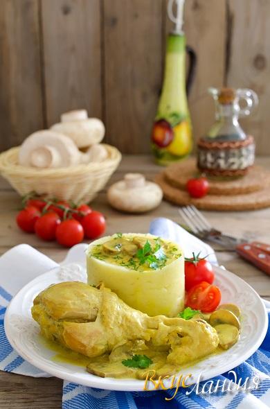 Myaso Kuritsa s gribami v smetannom souse 1