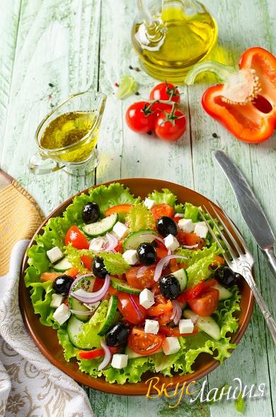 Salaty Grecheskiy salat 1