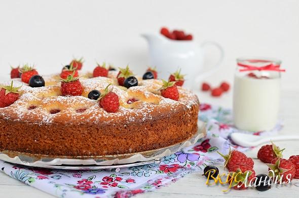 Vypechka Malinovyy pirog 2
