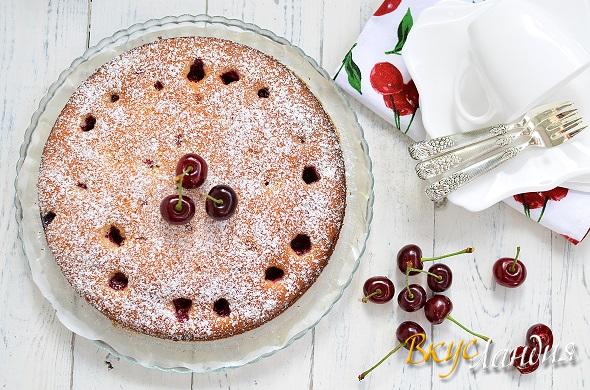 Vypechka Pirog s vishney