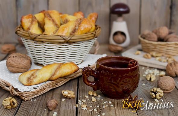 Творожная выпечка с грецкими орехами Вертуны