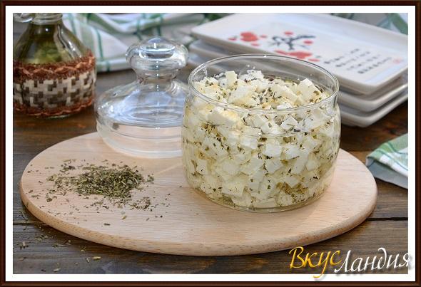 Маринованная брынза